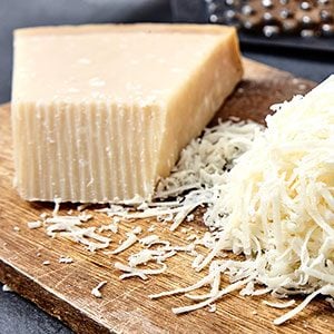 15 Surprising Foods That Aren’t Vegetarian