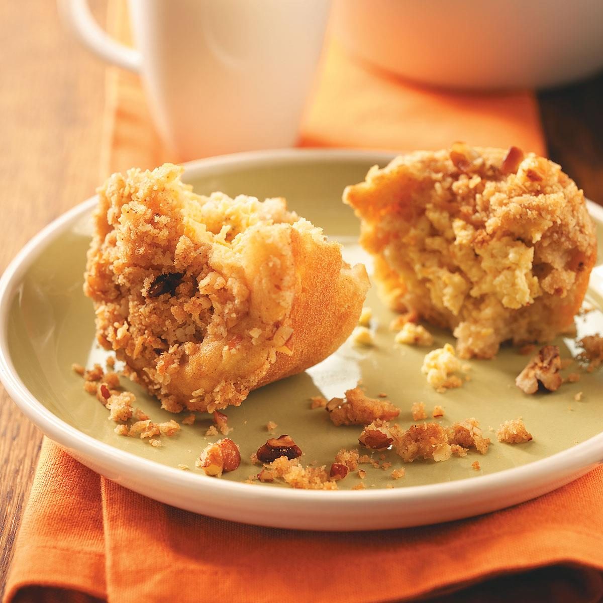 Apple Crisp Muffins