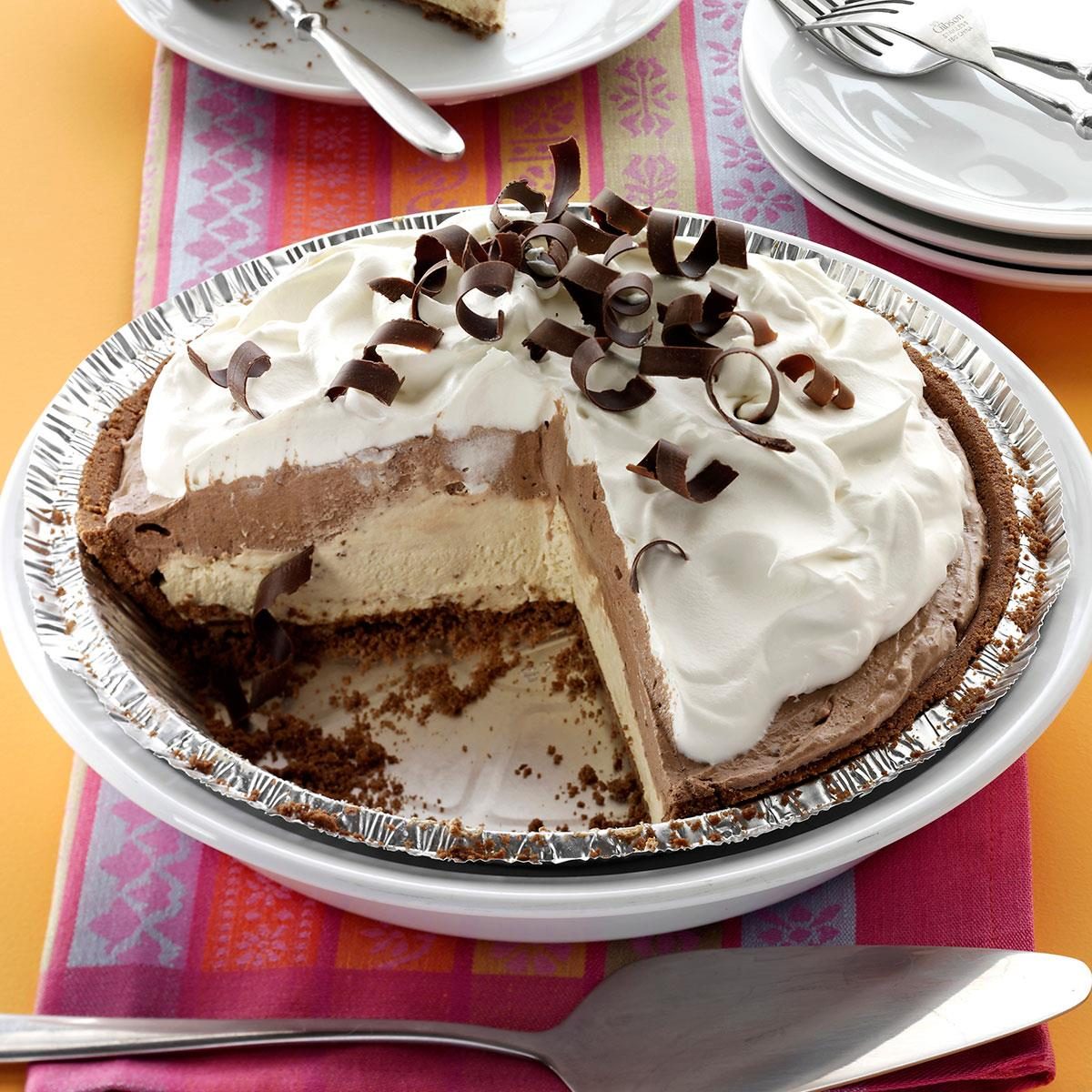 Mocha Java Pie with Kahlua Cream