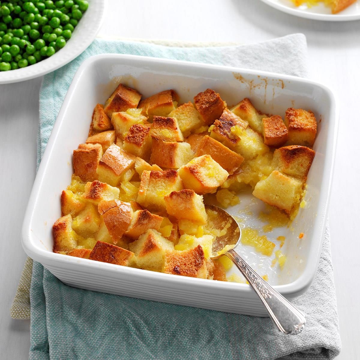 Old-Fashioned Scalloped Pineapple