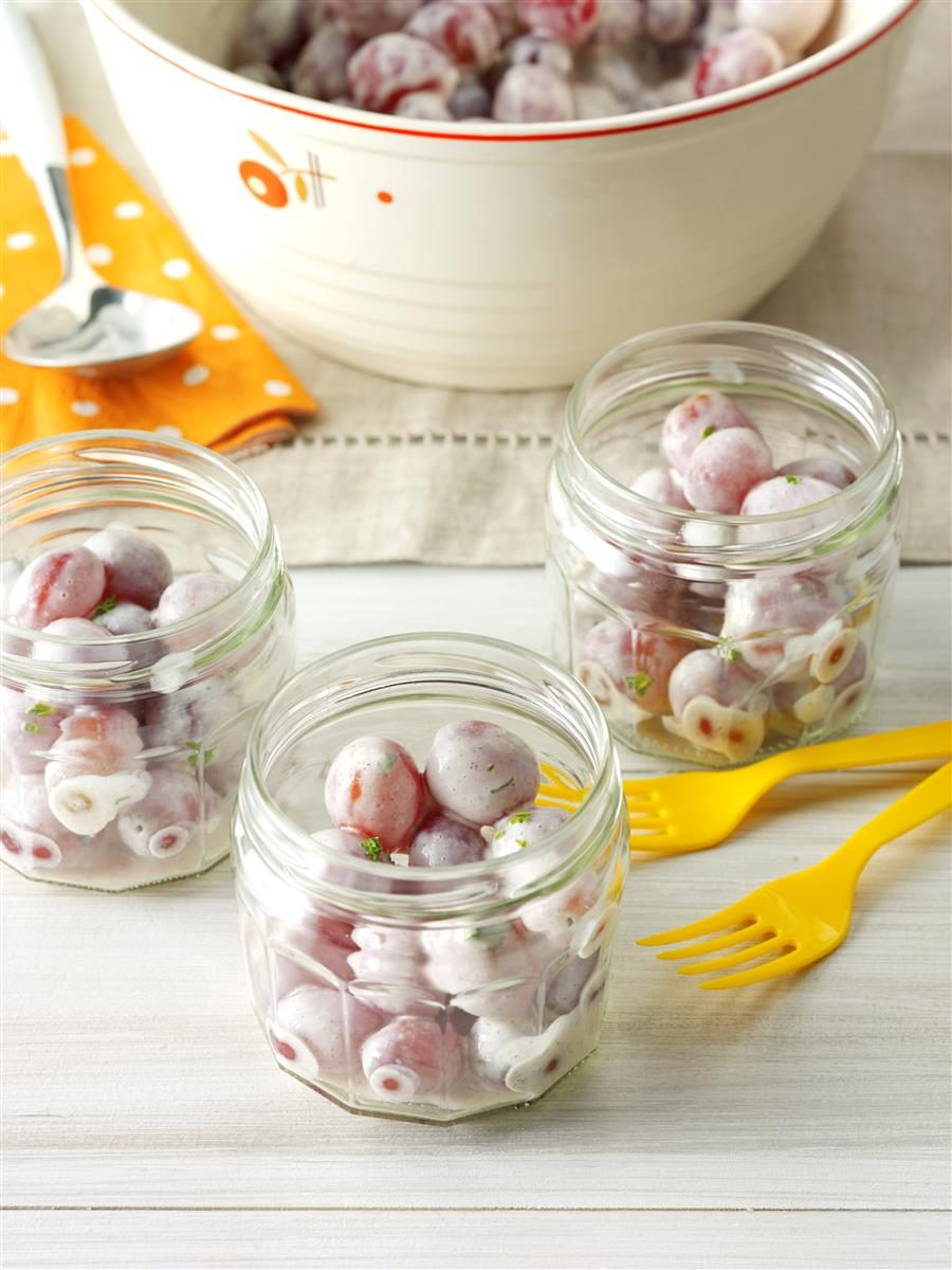 Yogurt Grape Salad