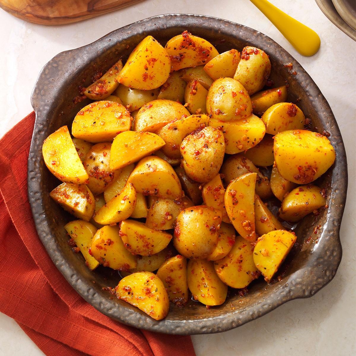 Grilled Potatoes with Bacon-Ranch Sauce