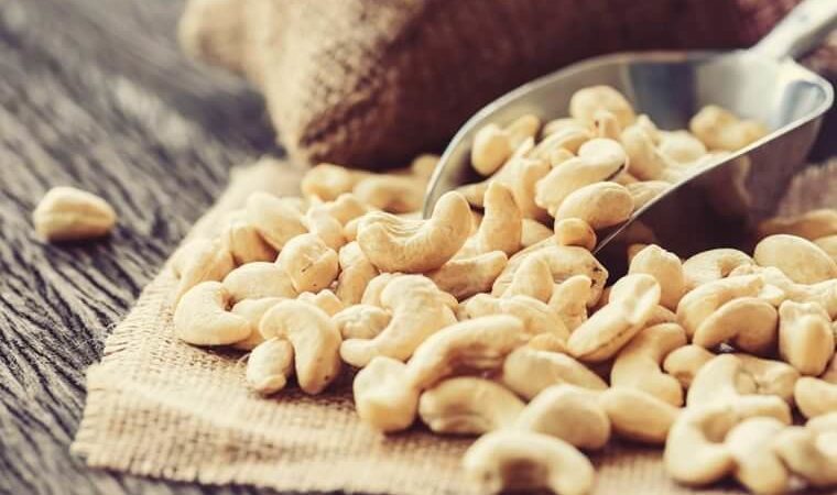 Fresh cashews