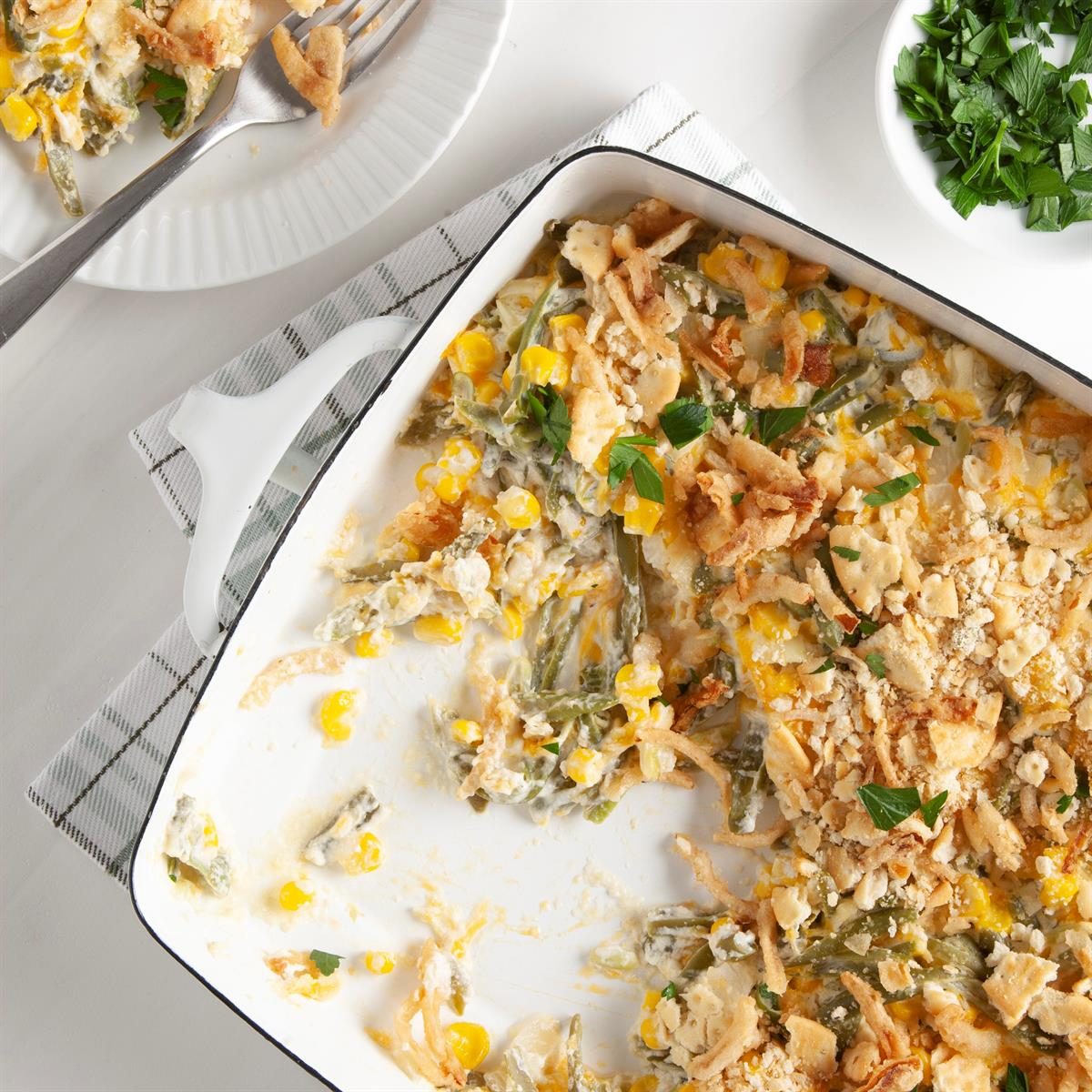 27 Thanksgiving Casseroles to Make This Year