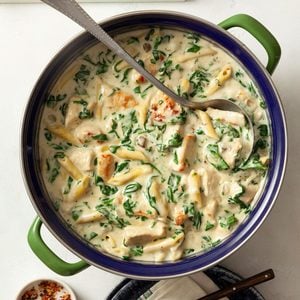Creamy Spinach Chicken Dinner