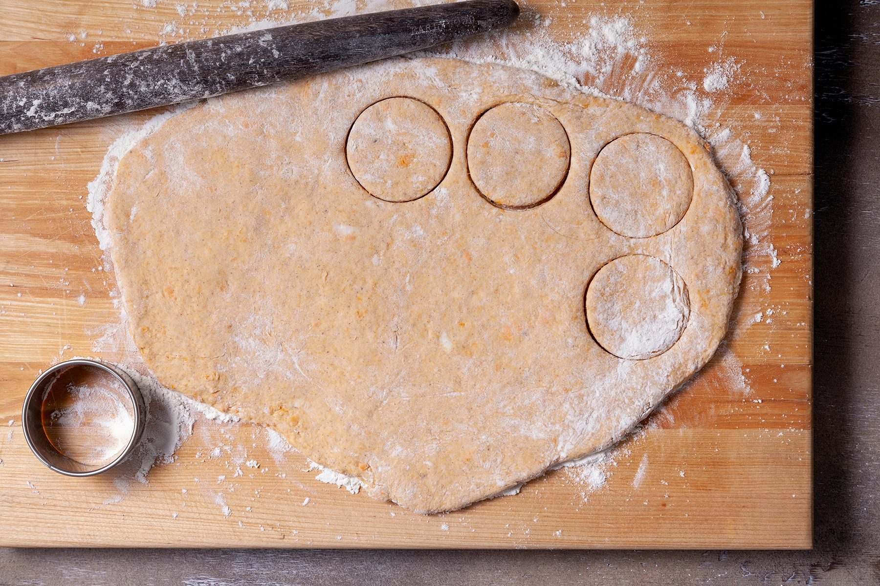 Cut Out The Biscuits Ft23 77981 St 1006 5