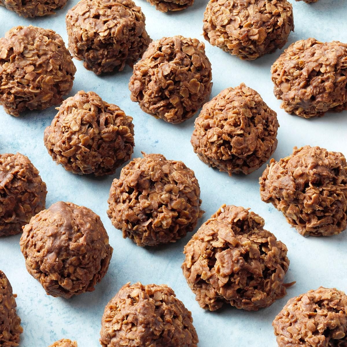 No-Bake Chocolate Oatmeal Cookies