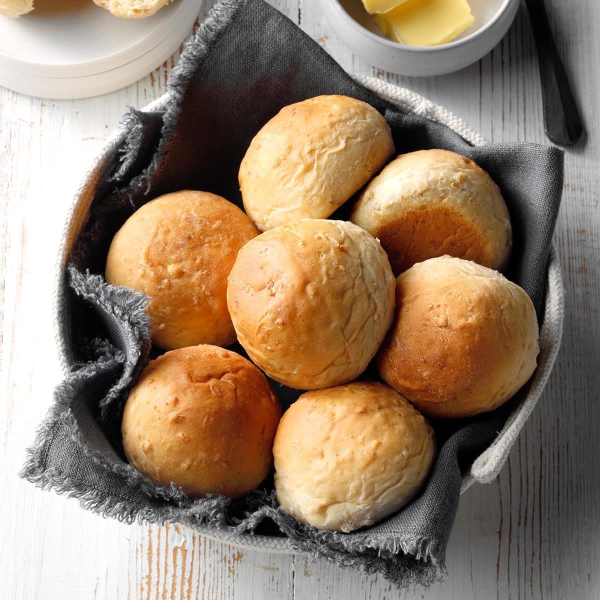 Best Rolls: Oat Dinner Rolls