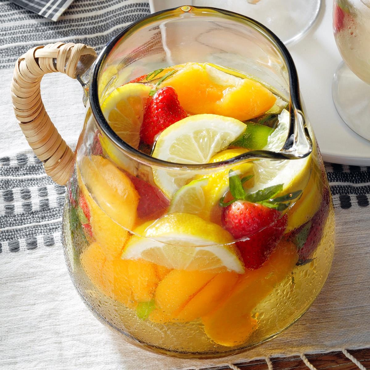 Easy White Sangria