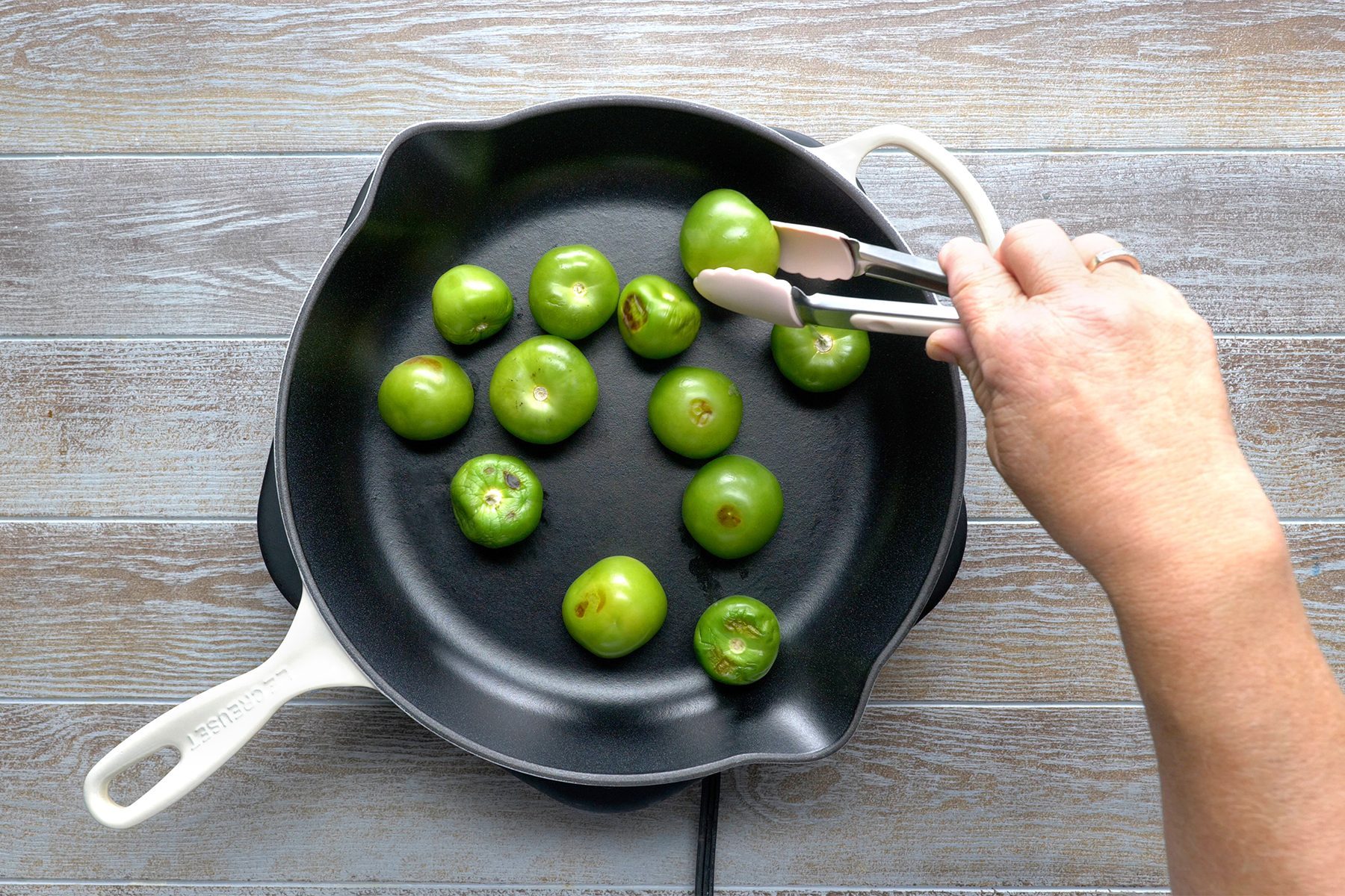 Salsa Verde Tohvs24 28373 Mr 06 21 2