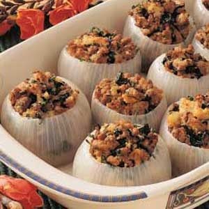 Meaty Stuffed Onions