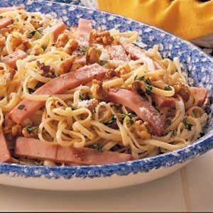 Walnut Ham Linguine