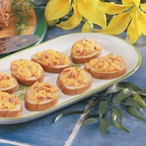 Cheddar Bacon Toasts