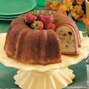 Strawberry Pound Cake