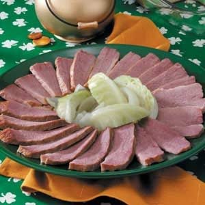 Tender Corned Beef ‘n’ Cabbage