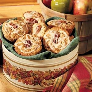 Maple-Drizzled Apple Muffins