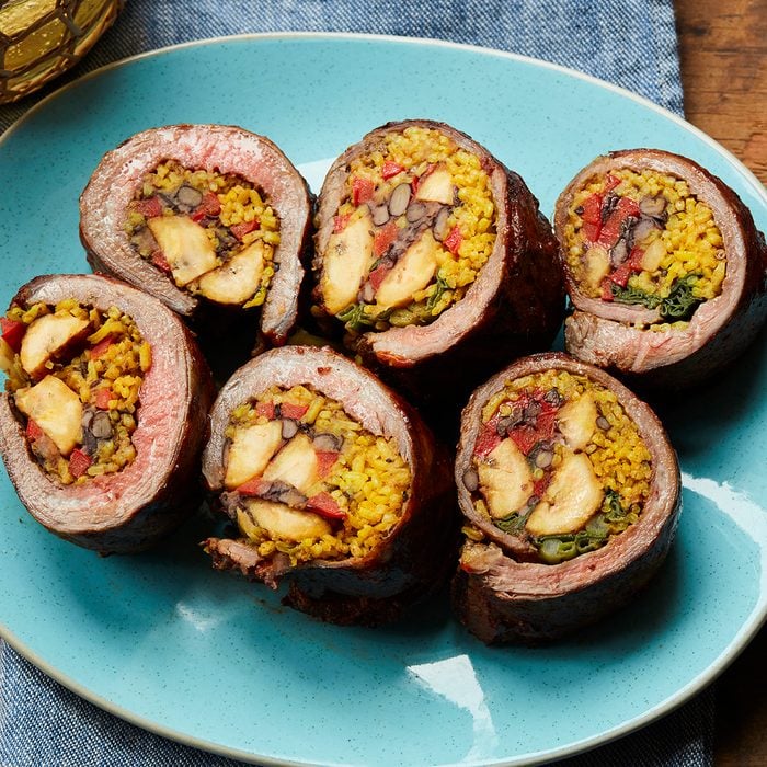Turmeric, White Rice, Mayonnaise, Garlic, Red Bell Pepper, Yellow Plantain, Black Beans, Barbecue Sauce, Flank Steak, Garlic and Herb Seasoning, Scallions
