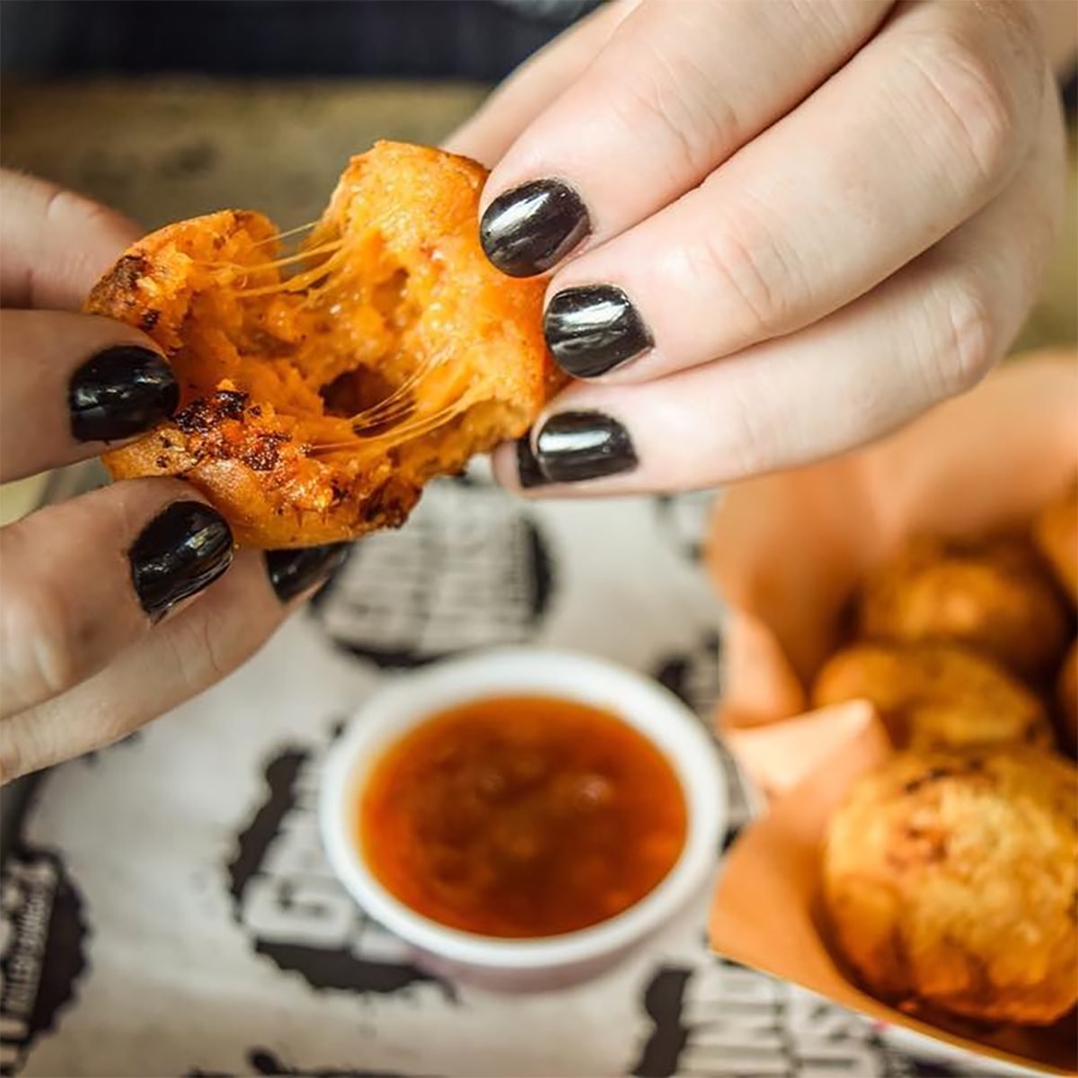 best airport restaurants grindhouse killer burgers