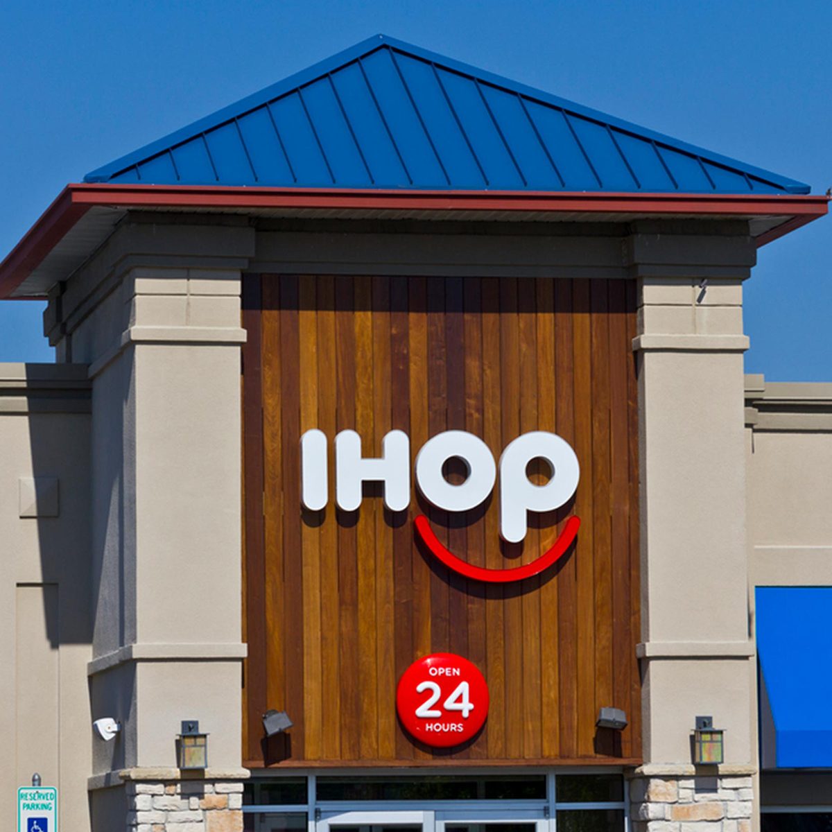 Ihop exterior