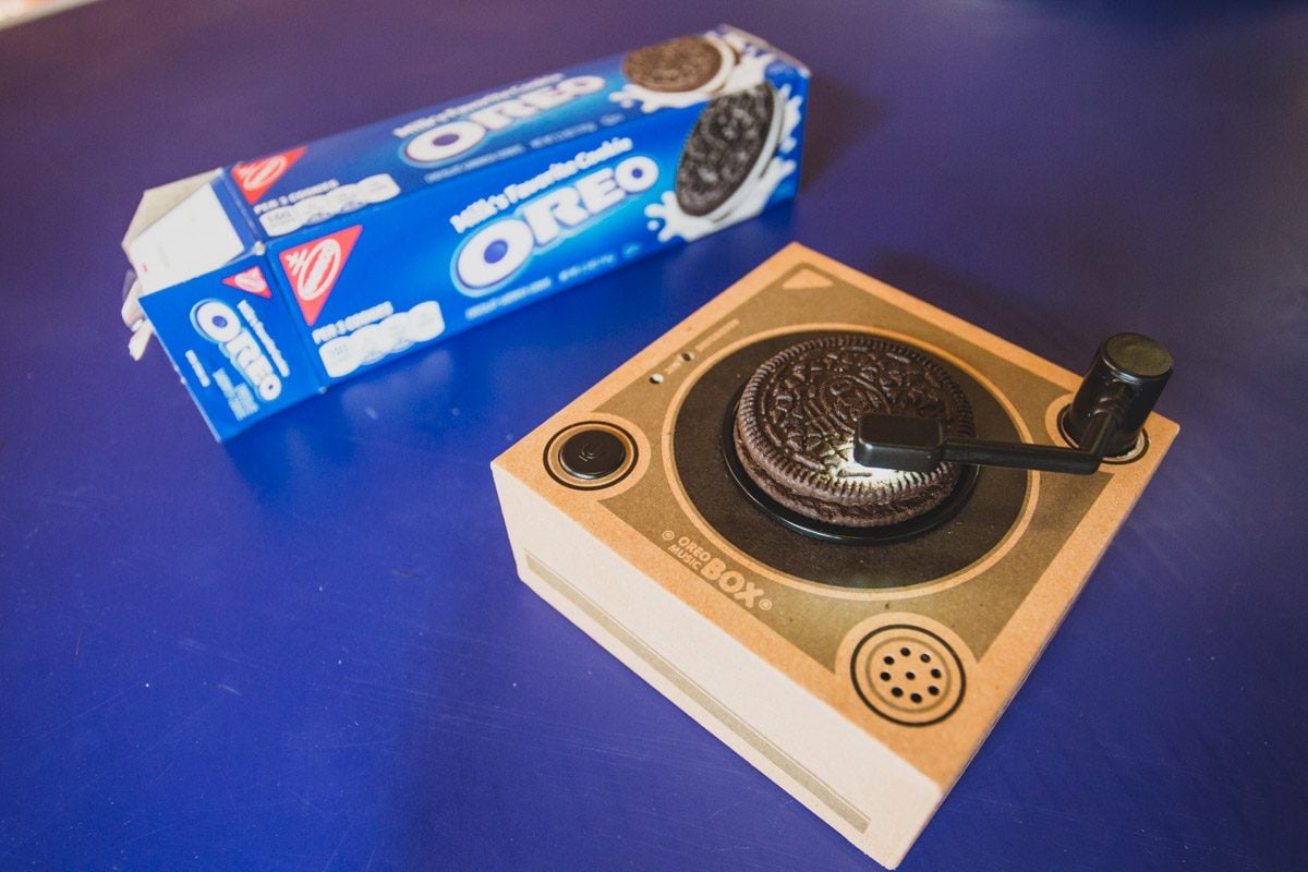 OREO Is Selling A Turntable Powered By Cookies, Seriously