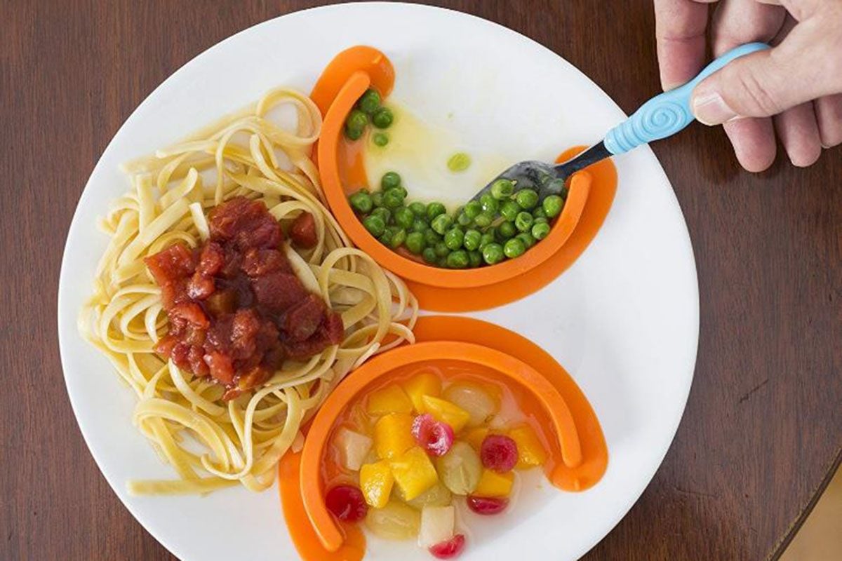 These Food Cubbies Help Those With Motor Skill Difficulty And Keep Your Food From Touching