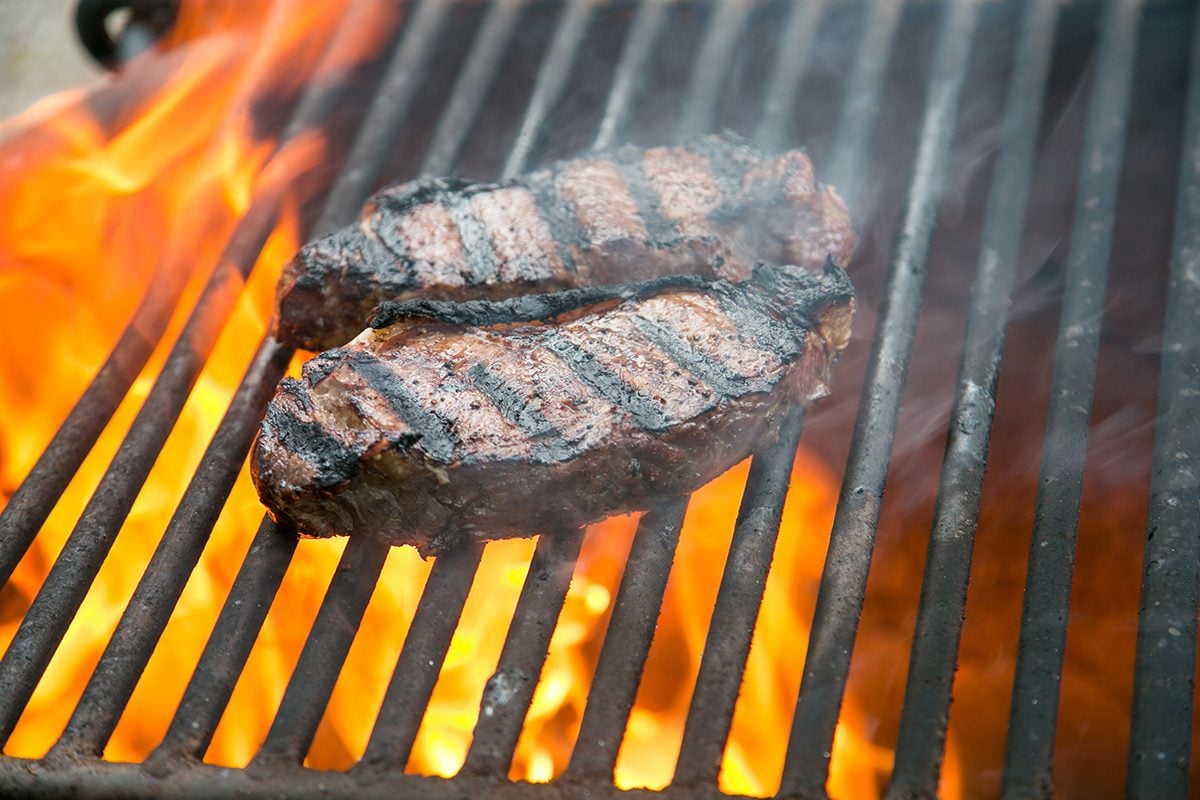 The Surprising Reason You Don’t Want to Have Steak With Grill Marks