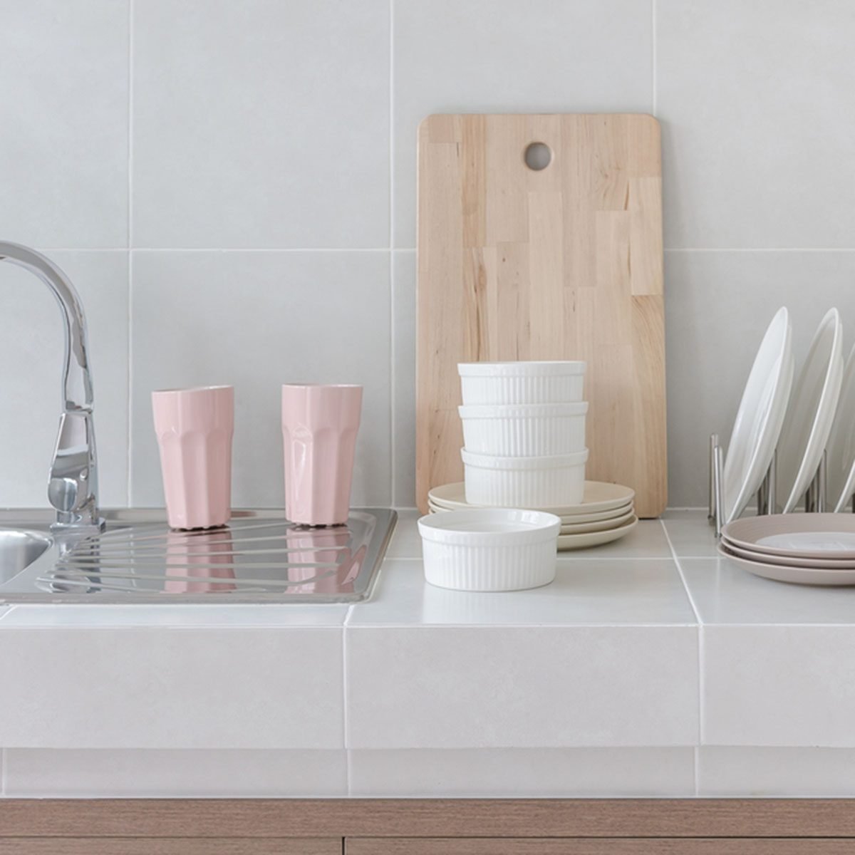 white clean counter in kitchen with utensil at home