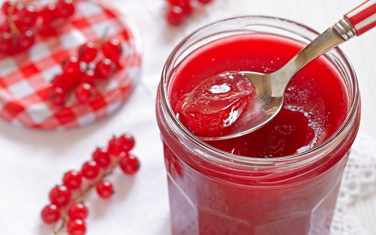 How to Make Red Currant Jelly