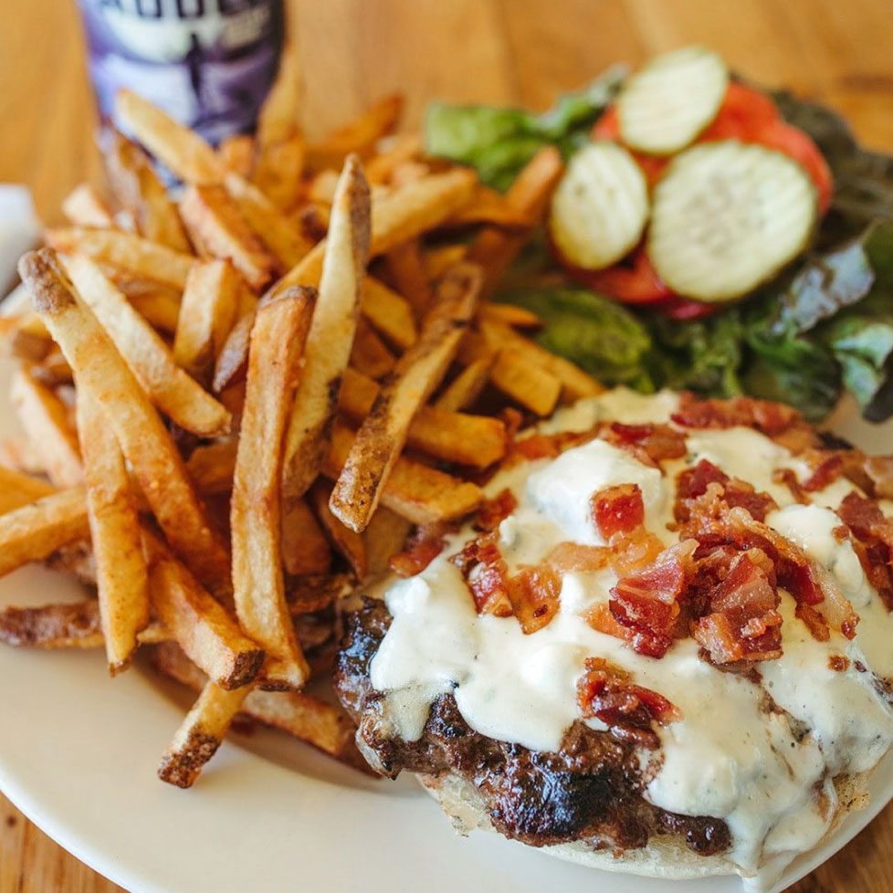 Montana The Raven Bar & Grill