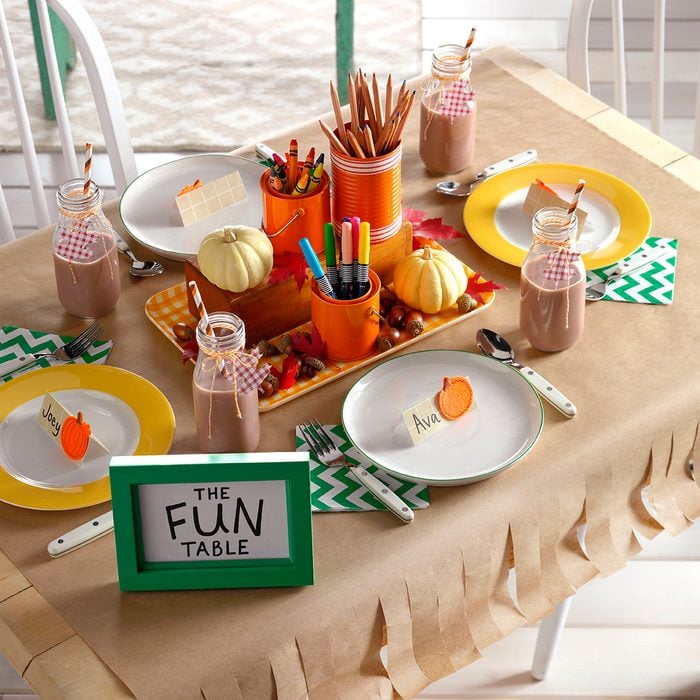 The fun table filled with crafts