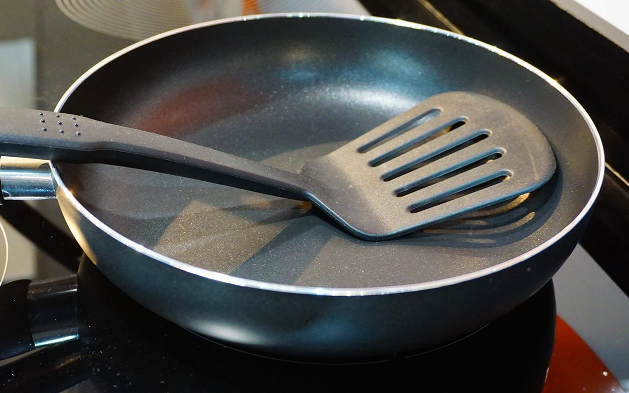 How to Know When to Throw Away Nonstick Pans