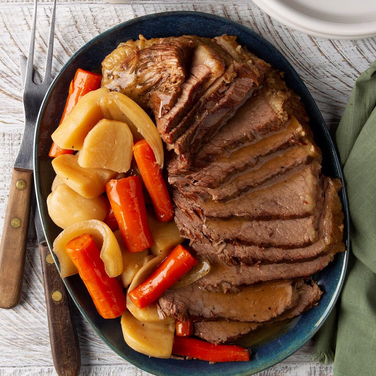 This Easy Pot Roast Crockpot Recipe Will Melt in Your Mouth