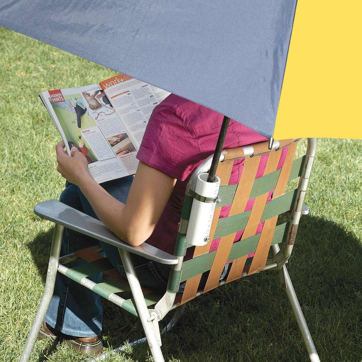 Lawn chair umbrella holder