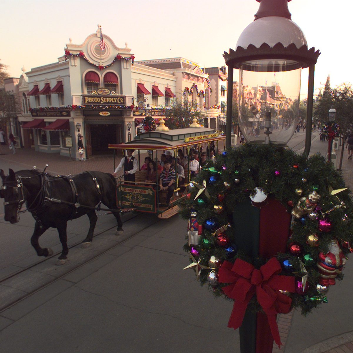 ME.Disney.2.1102.D.IK ; Anaheim, November 02With Halloween over, Disneyland is promoting itself as a Christmas destination by early start in decorating itself for the holiday season . Christmas wreathes adorn the Main Street in Disneyland. (Photo by Irfan Khan/Los Angeles Times via Getty Images)