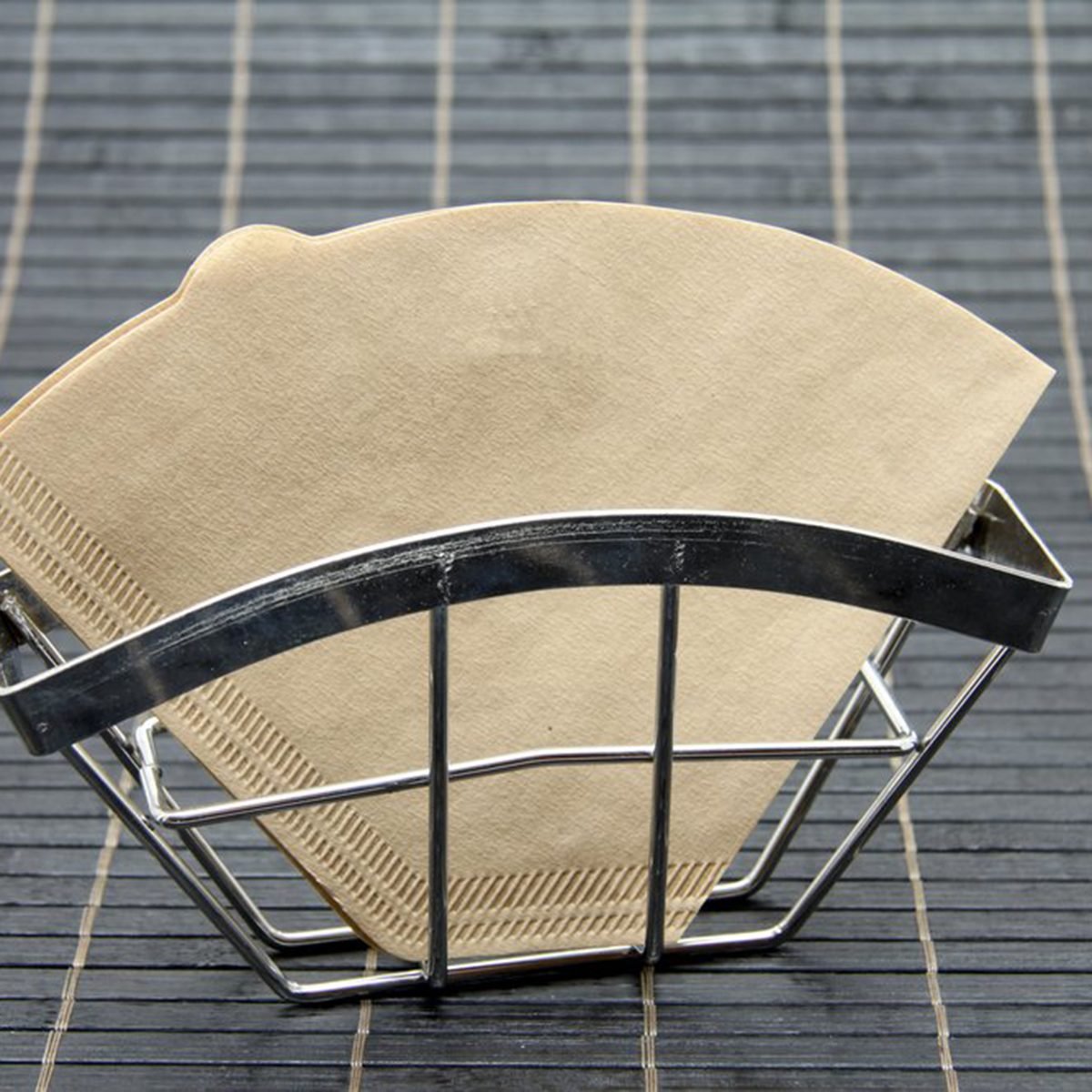 Receptacle for coffee filters