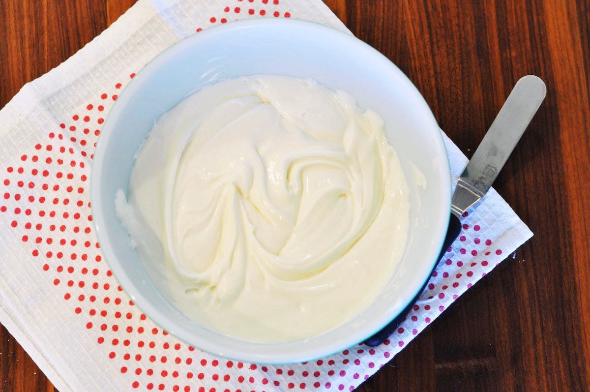 How to Make Creme Fraiche Frosting (the Best Frosting You Haven’t Tried Yet)