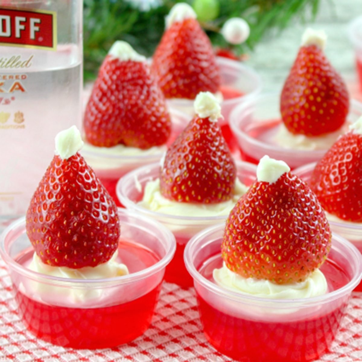 Santa-Hat-Holiday-Jello-Shots