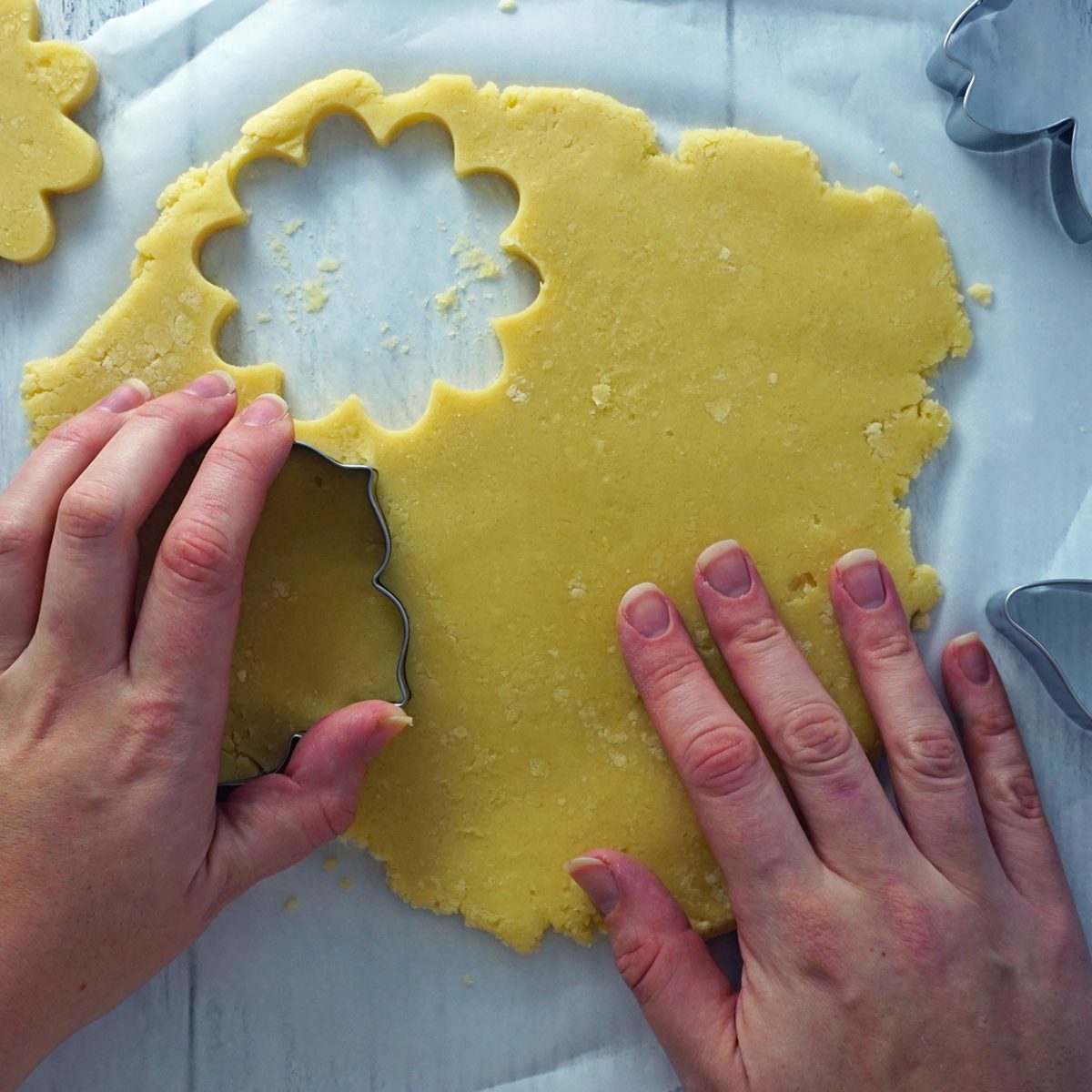 Cut out shapes how to make a cookie bouquet