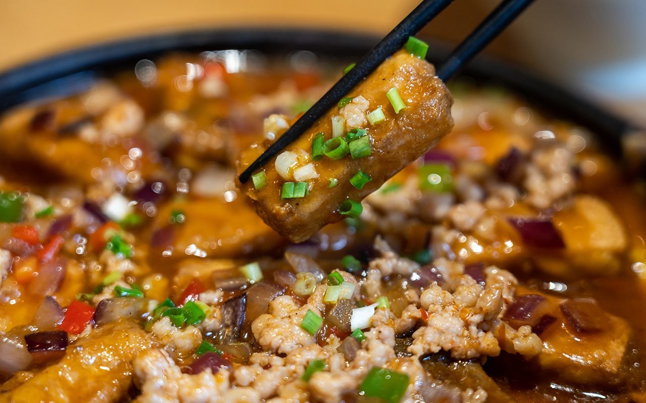 8 Ways to Add a Meaty Taste to Plant-Based Dishes