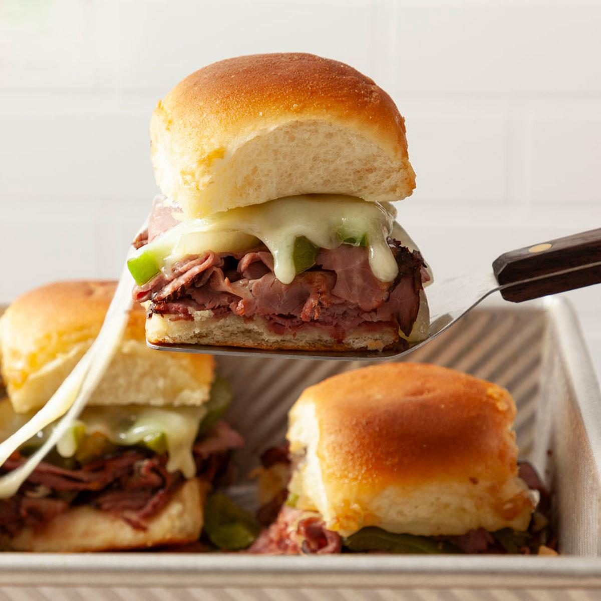 Philly Cheesesteak Sliders Exps Ft24 201457 Jr 0126 6