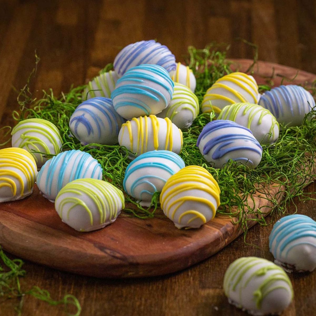 Easter Egg Chocolate Cake Balls
