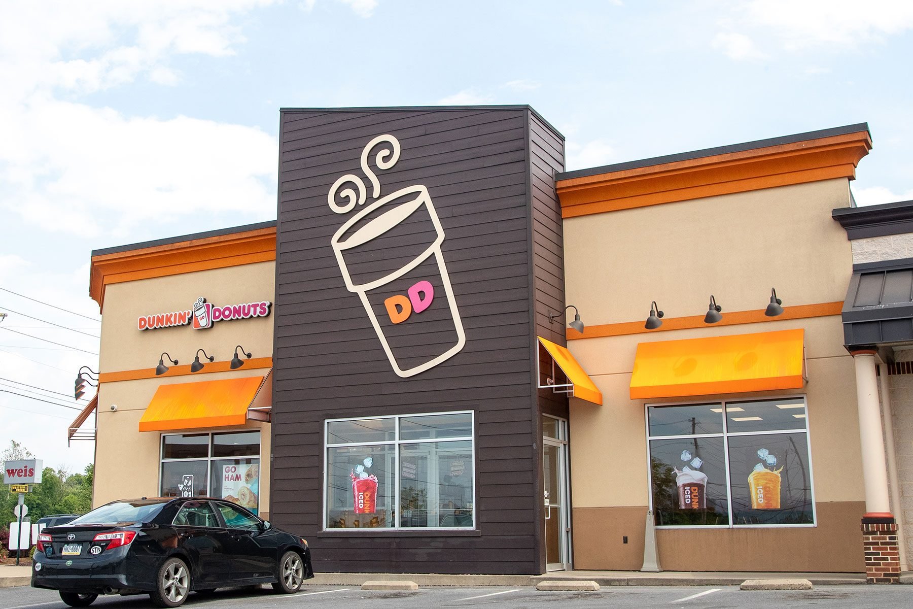 Dunkin’ Just Revealed Its Summer Menu—and the Salted Caramel Cold Brew Is Back