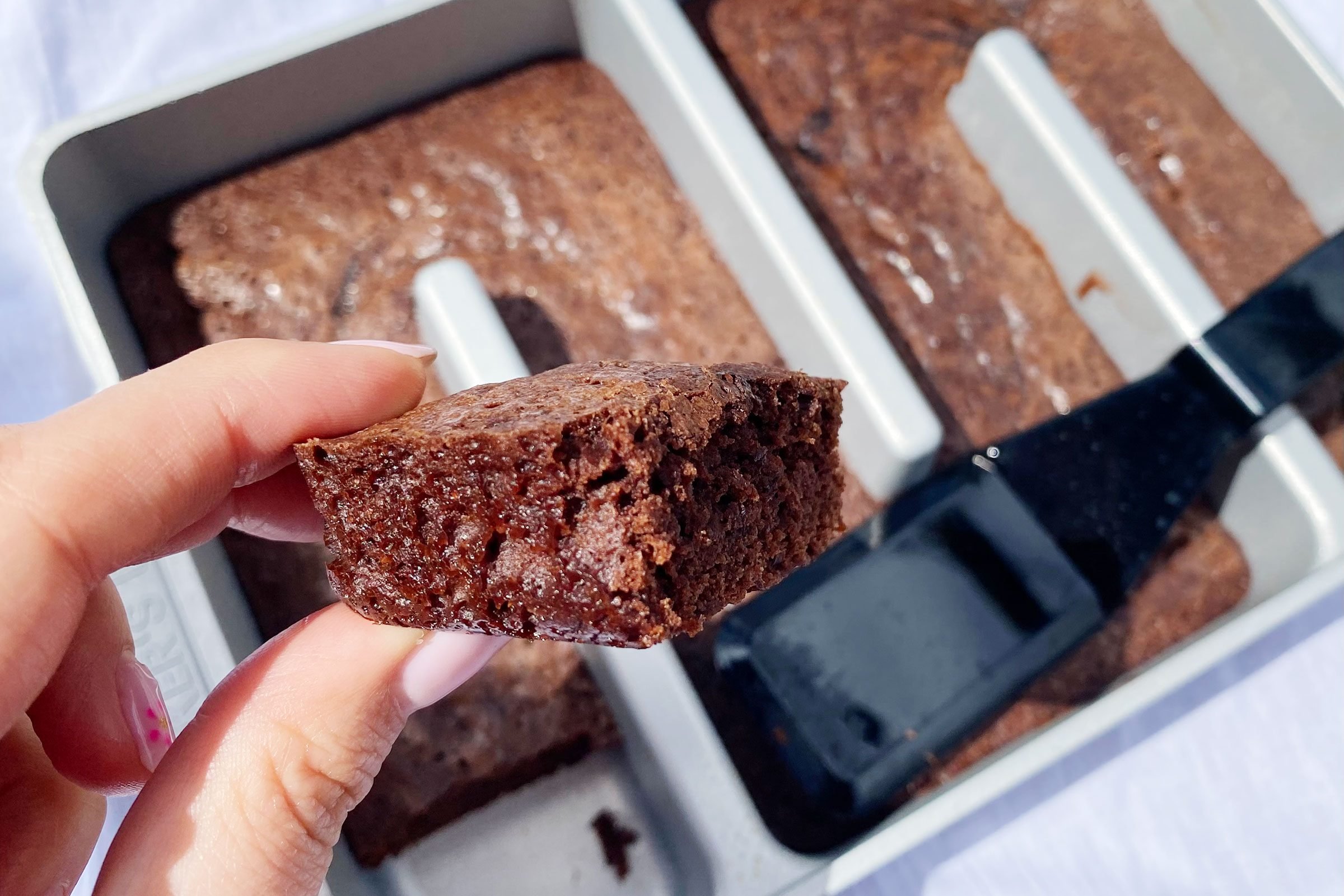 We Tried the All-Edge Brownie Pan That Went Viral on TikTok