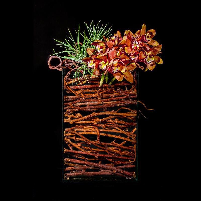 Rustic Vines Arrangement Via Ovandony
