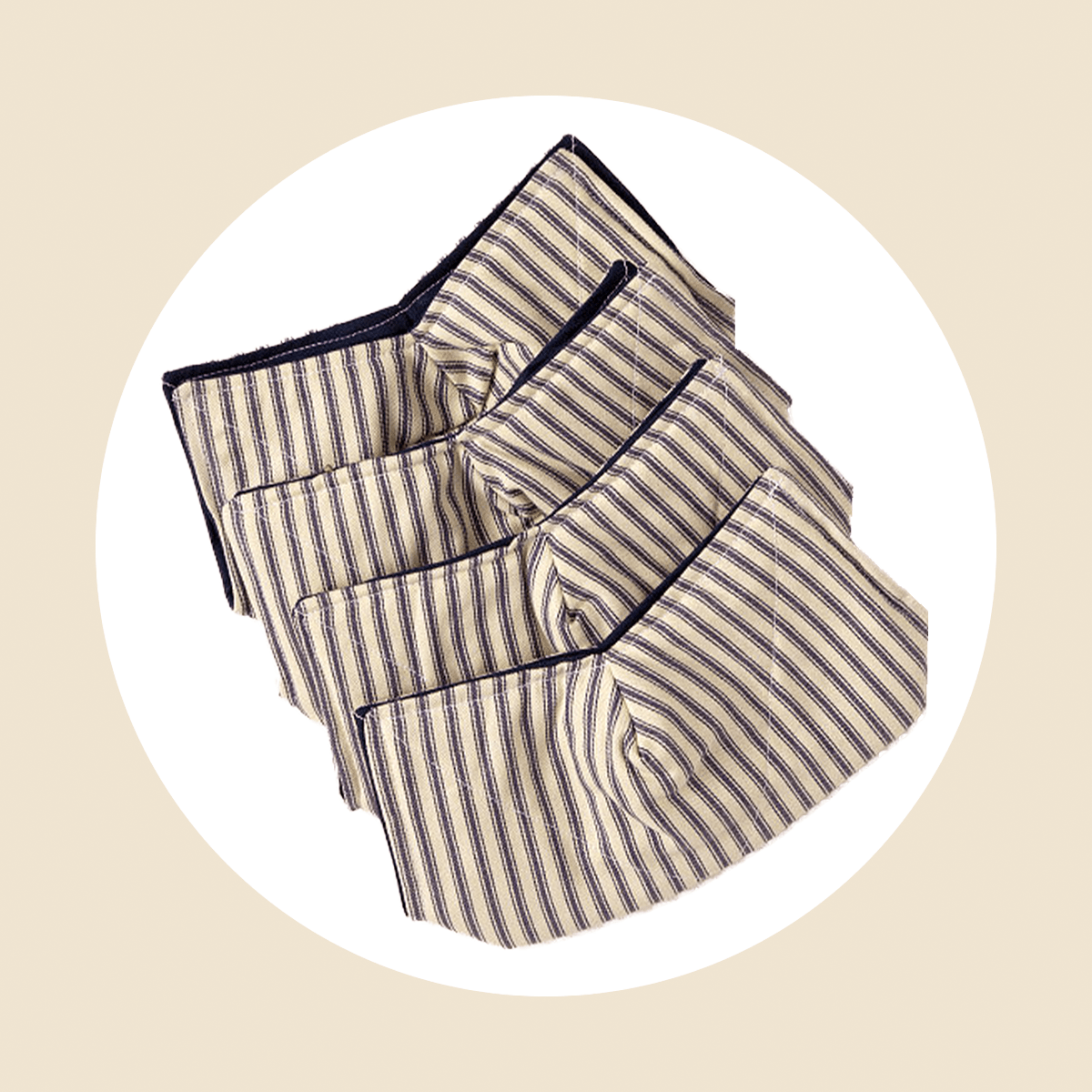 Microwavable Soup Cozies Ecomm Via Uncommongoods.com