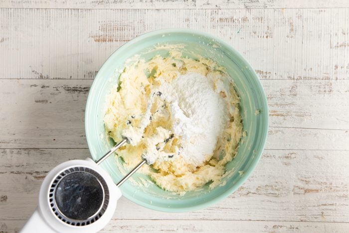 how to make a gluten free red velvet cake step 8
