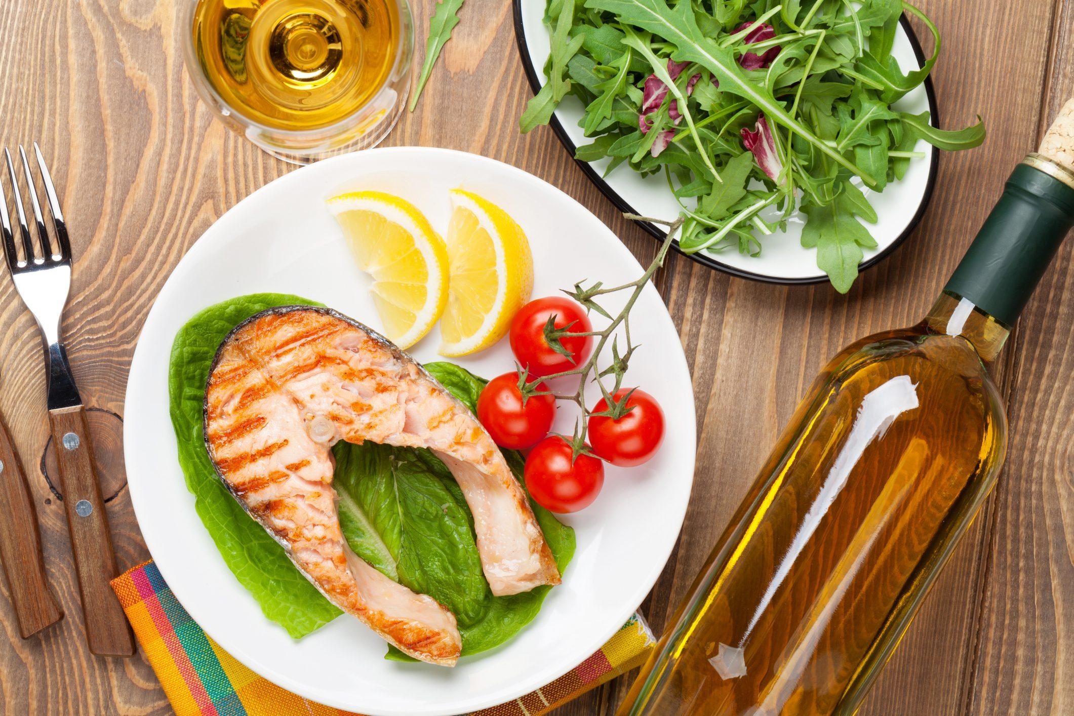 The Essential Guide to Wine Pairing with Salmon