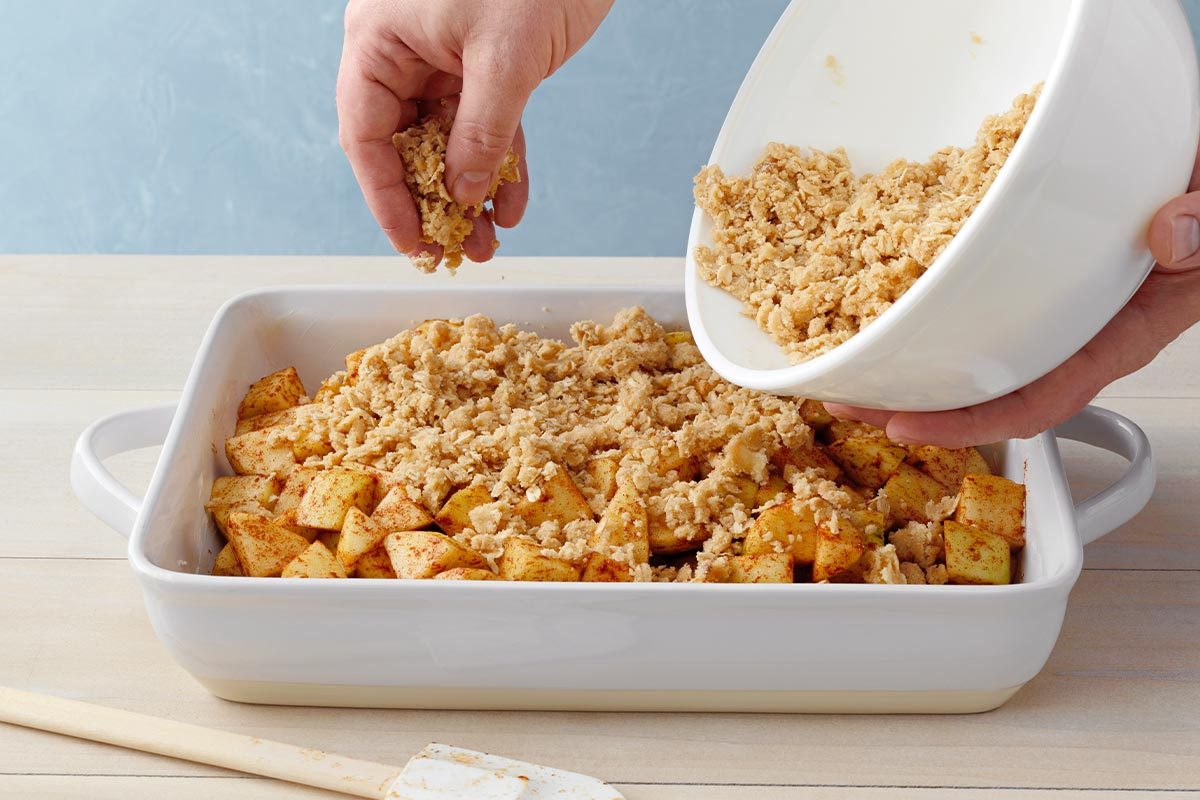 How To Make Gluten Free Apple Crisp Tohcom22 271538 Dr 01 06 5b