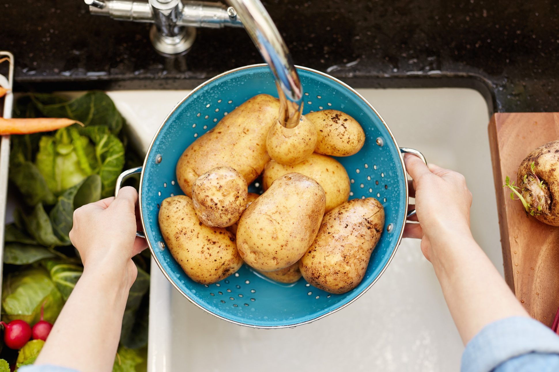 How to Wash Potatoes