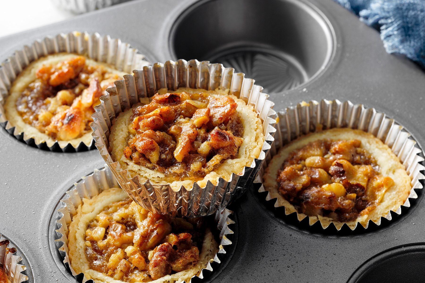 How To Make Canadian Butter Tarts Tohcomam24 191430 P2 Md 10 25 6b